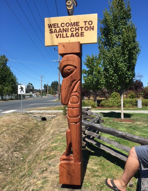 Saanichton Totem